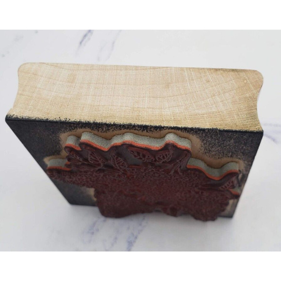 Embossing Arts Branch Of Lilacs Wood Mounted Rubber Stamp - Picture 3 of 8